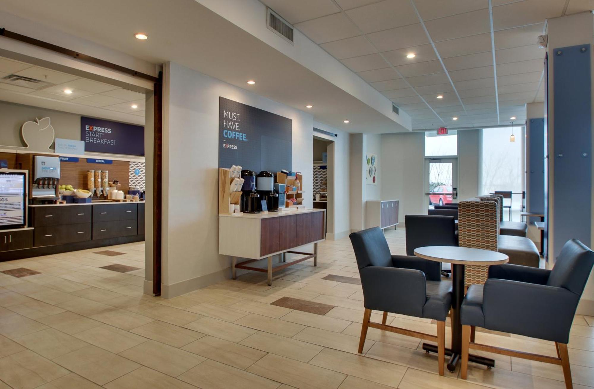 Holiday Inn Express & Suites Mt Sterling North By Ihg Mount Sterling Exterior photo